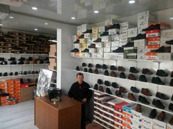 İbiş Ayakkabı Mağazası Yenilenen Yüzüyle Hizmette