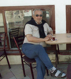 Bir zamanlar yerel gazetelerin Taraklı Muhabiriydi.