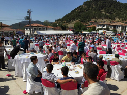 BÜŞRA İLE OĞUZHAN DÜNYA EVİNE GİRDİLER