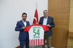 Spora tam destek!