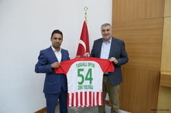Spora tam destek!