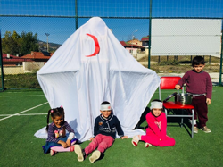 Yenidağan’da Minik Öğrencilerin Kızılay Haftası Etkinliği