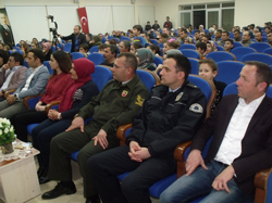 Çanakkale Destanı adlı oyun sahnelendi