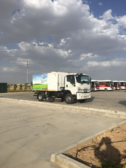 Yol Süpürme Aracı Geliyor.