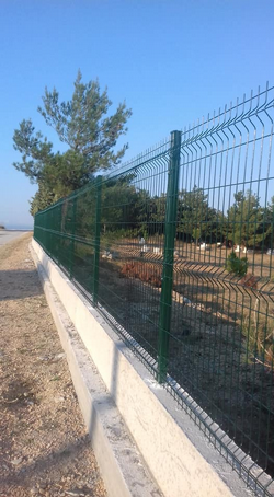 Akçapınar Mezarlığı Çevresi Beton ve Tel Örgü ile çevrildi