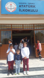 Zeynep ve Meryem’in Okul Sevinci