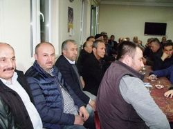 Pilavcı'ya İçdedeler Mahallesi Gençleri'n den Meşaleli Karşılama