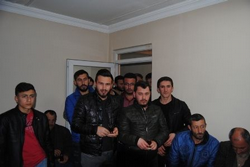 Pilavcı'ya İçdedeler Mahallesi Gençleri'n den Meşaleli Karşılama