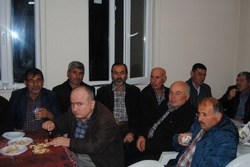 Pilavcı'ya İçdedeler Mahallesi Gençleri'n den Meşaleli Karşılama
