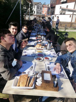 Özel Ada mektep Anadolu Lisesi öğrencileri Taraklıyı gezdi.