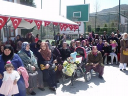 23 Nisan Törenle Kutlandı