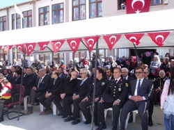 23 Nisan Törenle Kutlandı