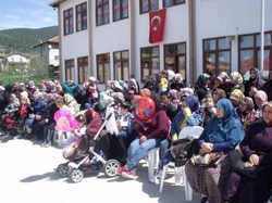 23 Nisan Törenle Kutlandı