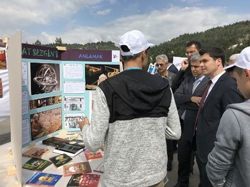 TARAKLI’DA İLK DEFA 4006-TÜBİTAK BİLİM FUARI AÇILDI