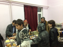 Öğretmen ve Öğrenciler İftarda Buluştu