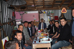 Kaymakam Okan Dağlı Yaşlı Çiftin evinde İftar Yaptı
