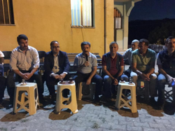 Kesim işi öncesi Vatandaşlarla bir araya geldiler