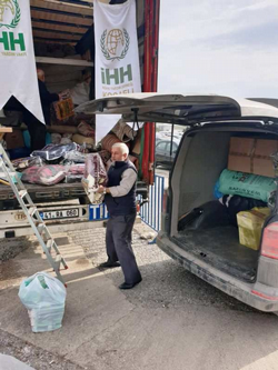 Taraklı’dan Deprem Bölgesine yardım
