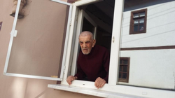106 yaşındaki Muzaffer Dede ve 95 yaşındaki Emine Nine 75 yıldır Mutlu Hayat sürdürüyorlar
