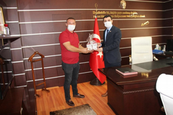 Hamamözü Kaymakamı Okan Dağlı Taraklı’dan Misafirlerini ağırladı