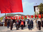 TARAKLI’DA 29 EKİM CUMHURİYET BAYRAMI ÇELENK SUNMA TÖRENİ: