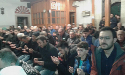 CEMAAT CAMİİDE KANDİLLEŞTİ