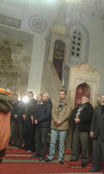 CEMAAT CAMİİDE KANDİLLEŞTİ