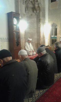 CEMAAT CAMİİDE KANDİLLEŞTİ