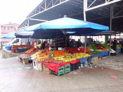 Taraklı Halk Pazarı’n da Korona virüs Salgını Önlemleri Arttırıldı