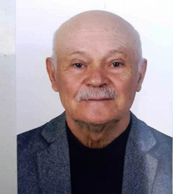 Cenaze namazı Evinin önünde kılındı