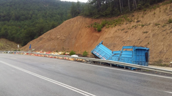 TARAKLI GEYVE YOLUNDA KAZA