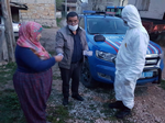 Yaşlıların Maaşları Evlerine Götürülüyor