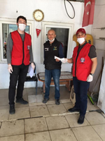 Taraklı Vefa Sosyal Destek Grubu Maske Dağıttı