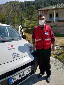 KIZILAY’IN TARAKLI’DA PİDE İKRAMI