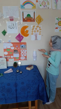 Öğrenciler Evlerinde Ramazan Köşesi Yapıyor