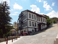Taraklı’da Konak ve Restaurantlarda Önlemler Alınıyor