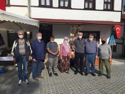 YER SOFRASINDA BULUŞTULAR