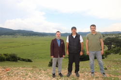 Vali Çetin Oktay Kaldırım, ilk görev gününde Tarakl'yı ziyaret etti.