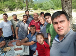 Orta Çarşı Esnafı Mangal Yaptı.