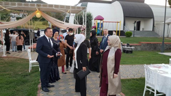 SELEN VE BARBAROS DÜNYA EVİNE GİRDİ
