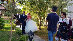 SELEN VE BARBAROS DÜNYA EVİNE GİRDİ