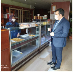 Çarşıyı Gezdi Esnafın yeni yılını Kutladı