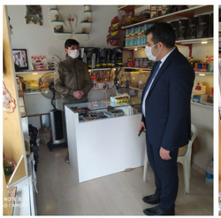 Çarşıyı Gezdi Esnafın yeni yılını Kutladı