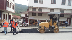 TARAKLI’DA ANKARA CADDESİ’N DE ASFALT YAMA ÇALIŞMASI