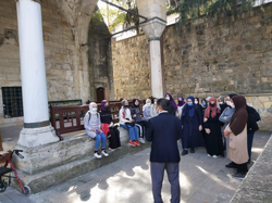 Serdivan Şehit Yılmaz Ercan Kız Anadolu İmam Hatip Lisesi öğrencileri
