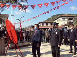 29 EKİM ÇELENK SUNMA TÖRENİ