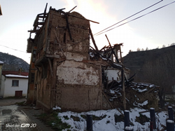 TARAKLI’DA METRUK BİNALAR TEHLİKE SAÇIYOR