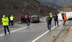 Taraklı Geyve Yolunda Feci Kaza