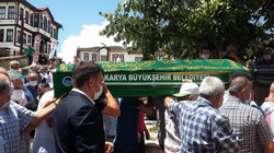 MUZAFFER GEZER DUALARLA SON YOLCULUĞUNA UĞURLANDI.