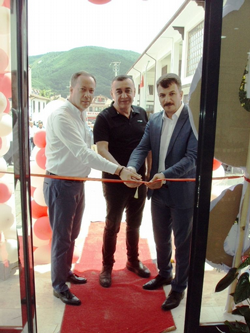 ECZANE AKAY AÇILDI
